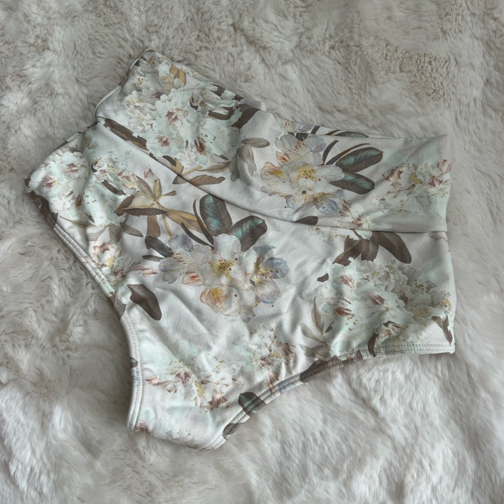 Montce Swim